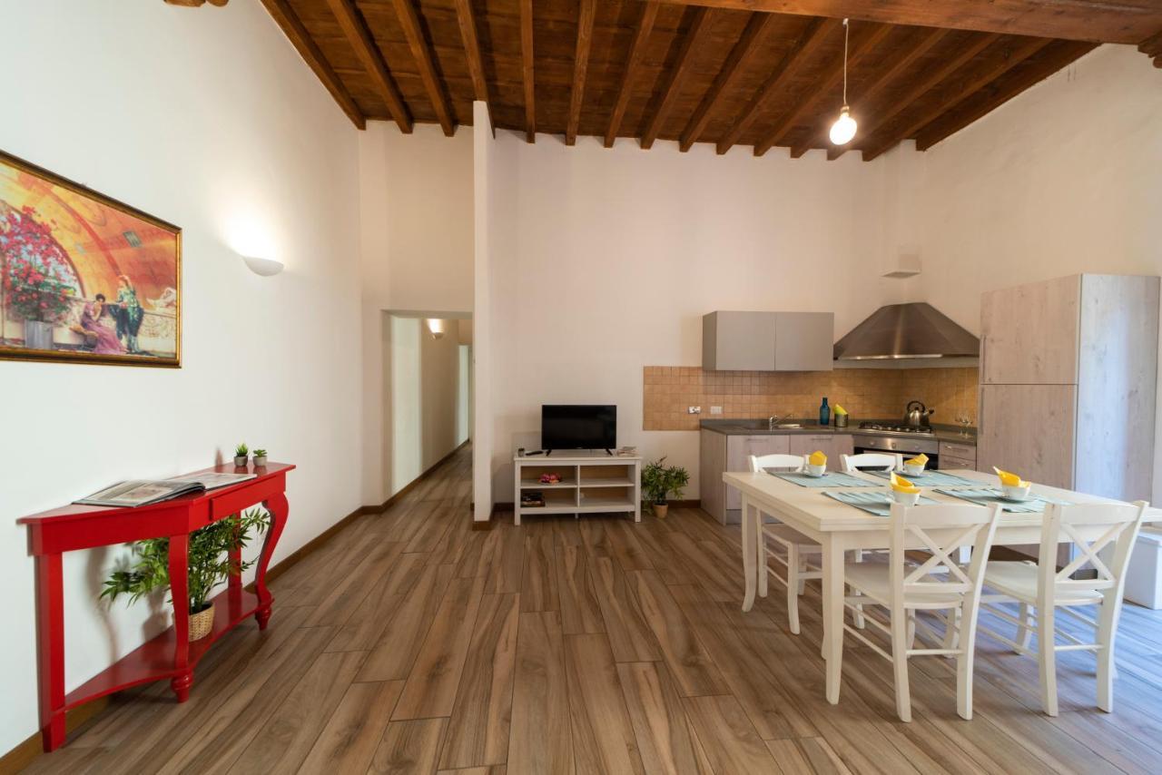 Residenza Santa Croce Apartamento Florença Exterior foto