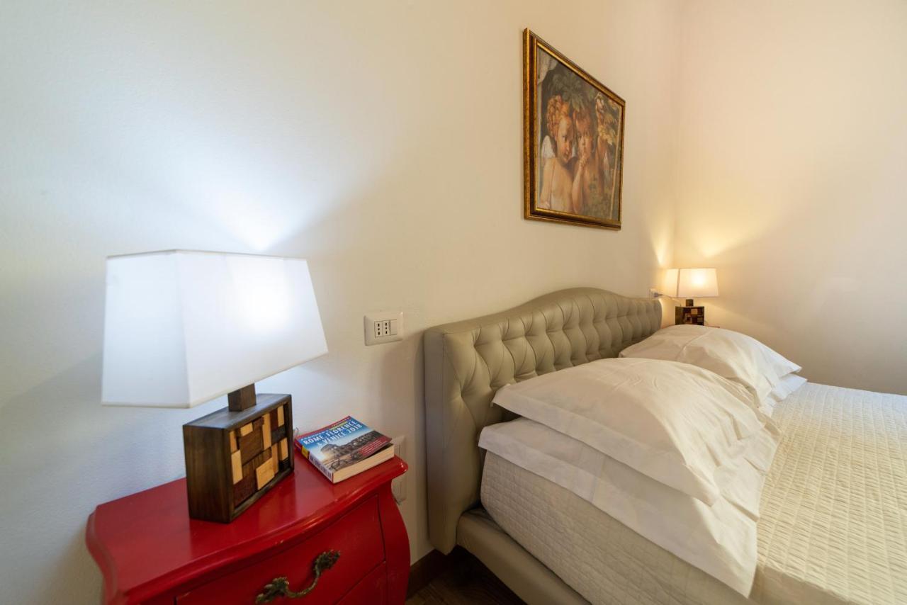 Residenza Santa Croce Apartamento Florença Exterior foto